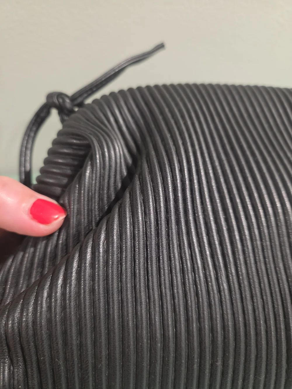 KingTo Black Ribbed Vegan Leather Cloud Crossbody Bag